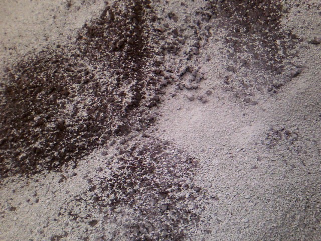 Χαρουπιές με ζεόλιθο στην Κύπρο